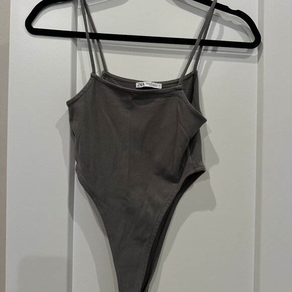 Zara High Side Bodysuit - Picture 1 of 2